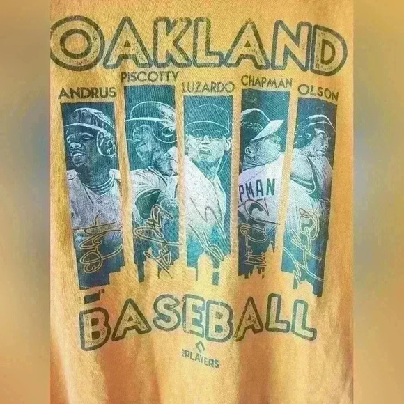 MLB OAKLAND  A's baseball Tshirt size men's large. - Picture 2 of 5